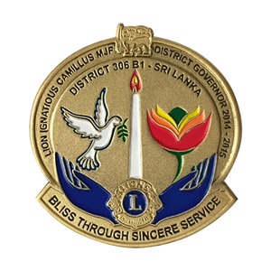 Nhà sản xuất chuyên nghiệp huy hiệu cài áo nam châm tròn men mềm mạ vàng tùy chỉnh Câu lạc bộ Lions Quốc tế - Product Image 3