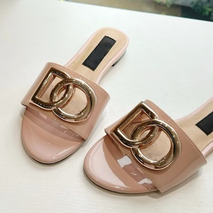 Zapatos de cuero genuino de alta calidad, sandalias de lujo para hombre y mujer, sandalias planas de moda, sandalias casuales. - Product Image 3