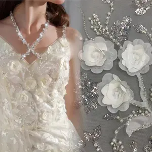 Ren vải bán buôn 3D Tulle Thêu Hoa Hồng Ngọc Trai Ren Vải để bán Tela de encaje de Flore 3D y perlas