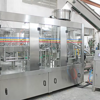 Machine de remplissage de sachets de jus remplissante et scelleuse