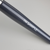 Pinceau de maquillage professionnel YM Factory, manche en bois, poils synthétiques, style estompeur, sans rayures, s'intègre parfaitement à votre peau