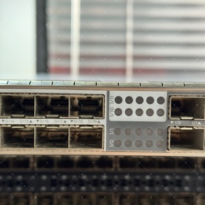 Tarjeta de Línea Juniper MPC7E-10G 40x10GbE POE con Funciones L2/L2.5 a Escala Completa y Funciones a Escala Reducida, Capacidad de Conmutación de 2.56 Tbps - Product Image 2