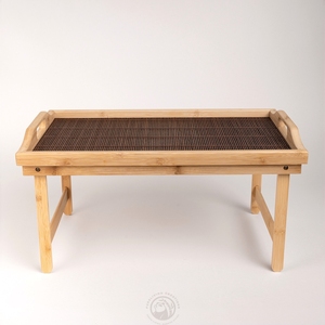 Plateau de lit en bambou avec pieds pliables, grand plateau de service en bambou avec poignées et tapis remplaçable pour le <span class=keywords><strong>petit</strong></span>-<span class=keywords><strong>d</strong></span>éjeuner, ordinateur portable - Product Image 1