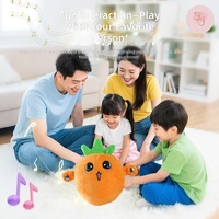 Mainan Edukasi Sensorik Buah Multifungsi Boneka Pisang Stroberi Boneka Plush Lembut Interaksi Orang Tua-Anak yang Menyenangkan