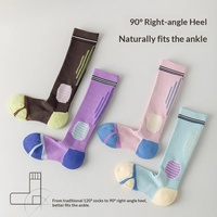 Chaussettes de compression sportives tricotées professionnelles pour mollets, haute pression, respirantes, antidérapantes, en polyester, ODM, pour la course et la corde à sauter
