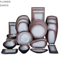 Vaisselle en mélamine à motif marbré - Assiettes en mélamine marron ombré et rouge voile pour la maison et la restauration