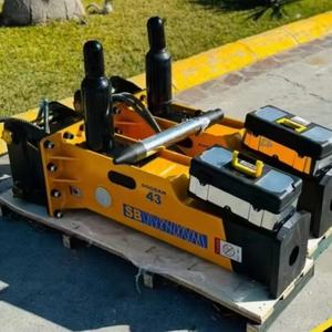 Martillo Hidráulico Tipo Caja SB43 con Motor para Excavadoras de 6-9 Toneladas, 1 Año de Garantía, Embalaje en Caja de Madera, Cincel de 75 mm - Product Image 1
