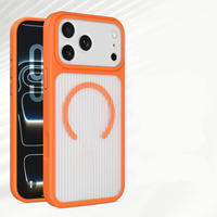 Coque de téléphone 2-en-1 en TPU mat transparent avec protection d'objectif et chargement magnétique sans fil pour iPhone 17 Pro Max