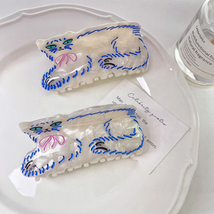 คลิปหนีบผมรูปแมวเปอร์เซียขนปุยสีขาวน่ารักสีฟ้าคลิปฉลามแมวหยิกสำหรับผู้หญิงผมอะซิเตทกรงเล็บเครื่องประดับผมใหม่ - Product Image 2