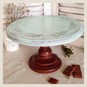 Présentoir à gâteaux simple en bois 2 tons avec base lisse, conçu pour les mariages campagnards, les pâtisseries familiales ou les présentoirs écologiques. - Product Image 1