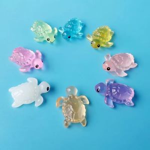 Bolsas Sorpresa de Figuras de Animales en Miniatura Pintadas a Mano que Brillan en la Oscuridad 2026: Patos, Tortugas y Más, Estilos Variados, DIY, Navidad - Product Image 4