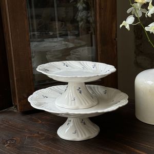 Assiette à gâteau et à dessert en porcelaine à motif végétal French <span class=keywords><strong>Muse</strong></span>, plateau sur pied, style rétro, luxe léger, décoration d'intérieur - Product Image 3