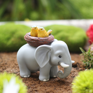 Figura de Elefante Pintada a Mano de Poliresina Artística de Lujo, Adorno de Jardín en Miniatura con Nido de Pájaros Amarillos para Patio Exterior - Product Image 1