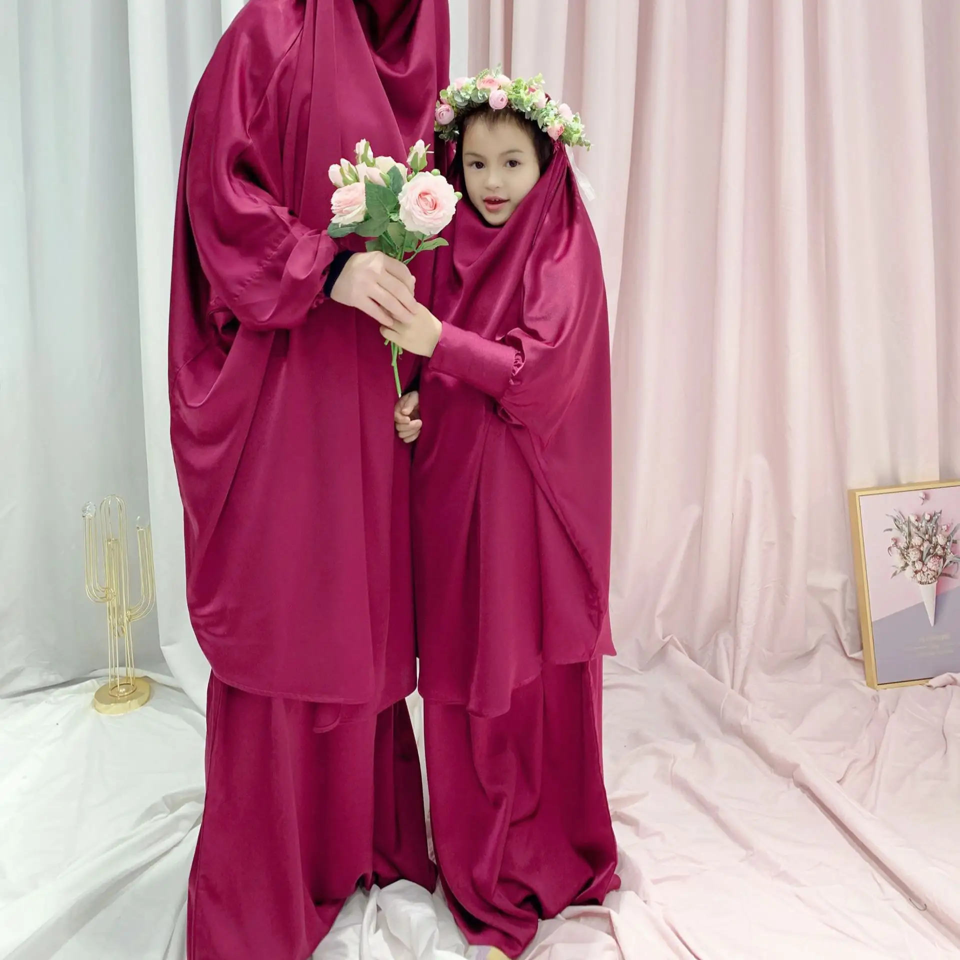 2023 उच्च गुणवत्ता मुस्लिम लड़कियों 2 टुकड़ा jilbab abaya बड़े झूले ठोस रंग अभिभावक बच्चे पजामा बच्चों के लिए इस्लामी कपड़े