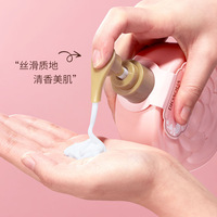 Pelembap Wangi Bunga yang Tidak Lengket, Body Lotion untuk Semua Jenis Kulit, Krim BB Pencerah Tubuh