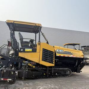 Nouveau finisseur d'asphalte SANY SAP45 C8 large et stable, avec une largeur <span class=keywords><strong>de</strong></span> 1,8 m <span class=keywords><strong>à</strong></span> 4,5 m, règle <span class=keywords><strong>de</strong></span> nivellement haute précision pour les projets routiers municipaux et communautaires - Product Image 4