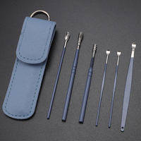 Kit de retrait de cérumen Outil de nettoyage d'oreille avec cure-oreille en cuir avec sac en cuir