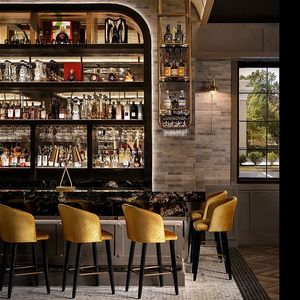 Gabinete de Bar de lujo Uso en el hogar Estante de vino integrado Unidad de almacenamiento de puerta de vidrio - Product Image 2