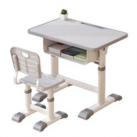 Ensemble table et chaises à prix direct usine pour sessions d'étude, adultes, étudiants, salle d'apprentissage, design simple et minimaliste pour la maison