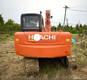 Excavatrice Hitachi ZX75 d'occasion de haute qualité, machine sur chenilles de 7 tonnes importée du Japon, avec accessoire de pince, attache rapide et brise-roche - Product Image 4