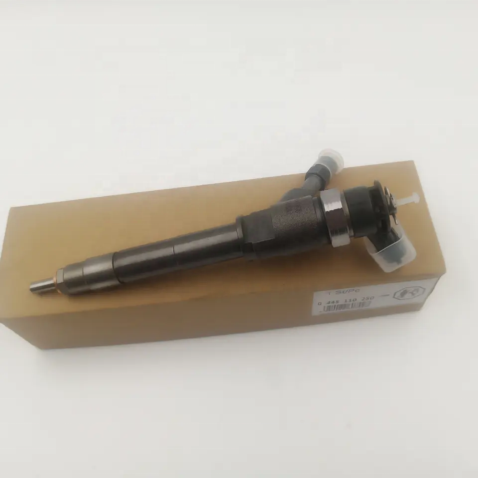 Diesel Fuel Injector 0445120126 Common Rail Fuel Injection Nozzle 0 445 120 126 For CUMMINS