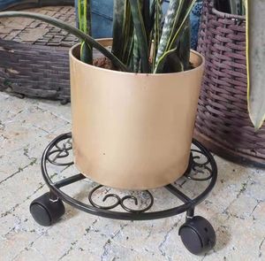 <span class=keywords><strong>Support</strong></span> <span class=keywords><strong>de</strong></span> <span class=keywords><strong>jardinière</strong></span> mobile amovible <span class=keywords><strong>de</strong></span> <span class=keywords><strong>support</strong></span> <span class=keywords><strong>de</strong></span> Pot <span class=keywords><strong>de</strong></span> fleur <span class=keywords><strong>de</strong></span> conception simple avec <span class=keywords><strong>support</strong></span> <span class=keywords><strong>de</strong></span> fleur <span class=keywords><strong>de</strong></span> fer <span class=keywords><strong>de</strong></span> plante mobile <span class=keywords><strong>de</strong></span> roue universelle - Product Image 1