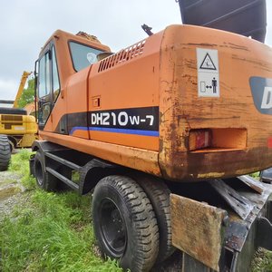 รถขุดดินมือสอง Doosan รุ่น 210W-7 รถขุดล้อยางมือสอง เครื่องจักรก่อสร้างสำหรับงานวิศวกรรม สภาพการทำงานสมบูรณ์แบบ - Product Image 6