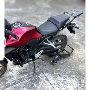 แร็คท้ายรถมอเตอร์ไซค์ M-Biker Hond CB300R แบบเหล็กเคลือบสีฝุ่น ดีไซน์คลาสสิก อุปกรณ์ตกแต่งรถมอเตอร์ไซค์ - Product Image 1
