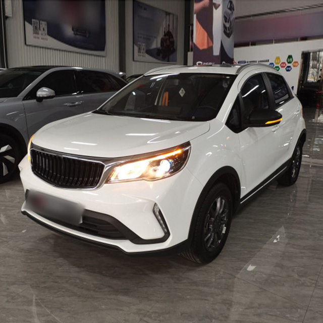 Used for Livan X3 Pro 2022-2024 Automatic Left Hand Drive Gas Compact SUV with Leather Seats Panoramic Sunroof