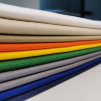 Tissu sergé souple 200 GSM TC 65/35 Polyester 80% Coton Technique tissée lourde pour la doublure pour les pantalons de travail uniformes