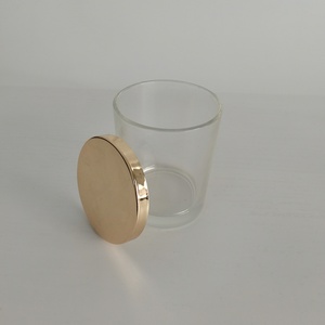 Tapa Metálica Dorada Redonda y Lisa para Velas, Frascos de Vidrio y Cajas de Regalo, Precio de Fábrica - Product Image 1