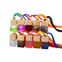 Vente en gros de 8ml de parfum liquide pour voiture Diffuseur de parfum pour voiture Bouteilles en verre pour l'air frais