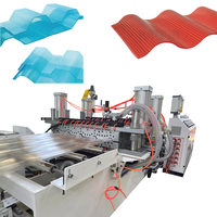 Panneaux de polycarbonate pour serre Machine d'extrudeuse de plastique ondulé en plastique transparent à vagues en PC pour toit terrasse