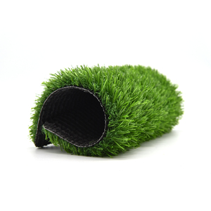 Gazon artificiel à faible entretien, tapis d'herbe synthétique de 30 mm pour les terrains de jeux et les cours arrière - Product Image 1