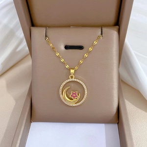 <span class=keywords><strong>Collana</strong></span> di moda a forma di cuore a farfalla con <span class=keywords><strong>quadrifoglio</strong></span> <span class=keywords><strong>collana</strong></span> a catena in acciaio inossidabile regalo di san valentino - Product Image 3