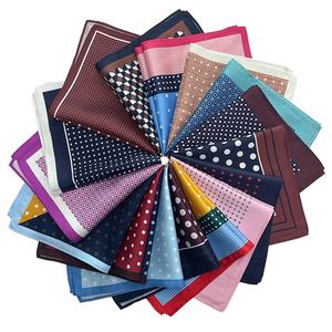 Mouchoir de poche pour hommes de haute qualité en gros prêt à expédier pochette en polyester satiné imprimable par sublimation - Product Image 1