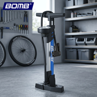 Pompe à vélo haute pression BOMB Steel 130-160 PSI avec manomètre et adaptateur de valve pour pneus de route et VTT - Légère et durable