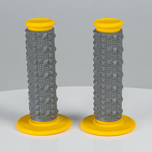 Poignées en caoutchouc antidérapantes de qualité supérieure pour motos avec ajustement universel et design de préhension confortable - Product Image 3