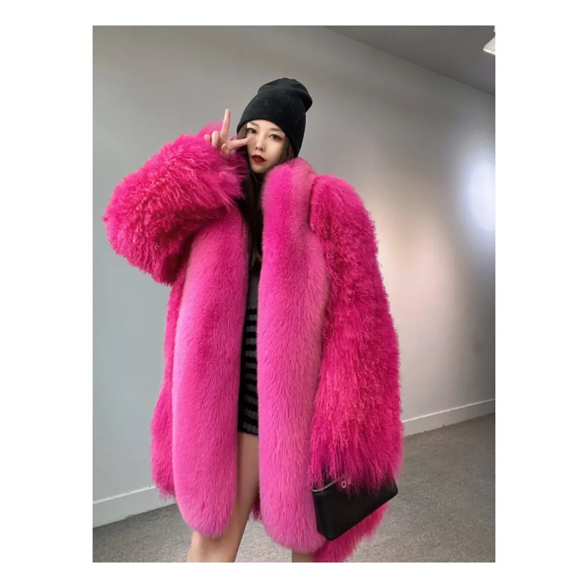 RXFurs Cheap Low Price Ladies Luxury Women Fluffy Furry Fuzzy Sheep WoolJacket Sheepskin Clothing Mongolian Lamb Fur Coat