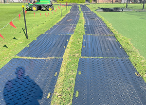 High Quality HDPE UHMWPE Road <b>Mat</b> Temporary Road <b>Mat</b> Durable Heavy-Duty Ground protection Sheets - Product Image 2