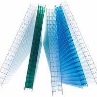 Plaque PC de qualité professionnelle : Panneaux en polycarbonate à double paroi robustes pour un toiture commercial fiable.