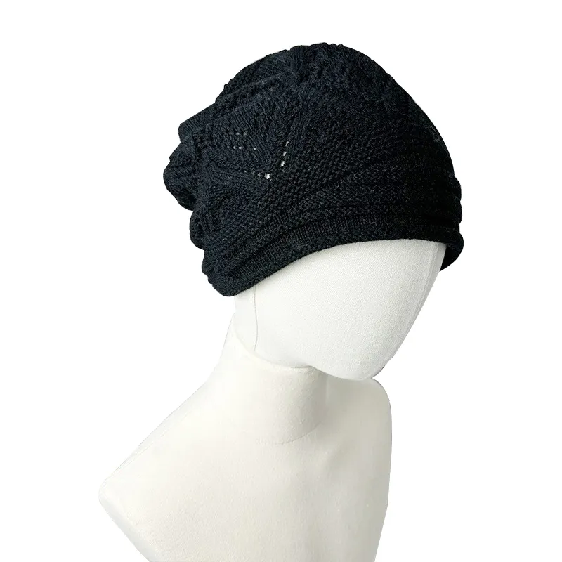 Bán Buôn Mùa Đông Thời Trang Giản Dị Cổ Điển Màu Đen Crochet Hollow out Knit Hat Slouchy Beanie Cap Cho Phụ Nữ