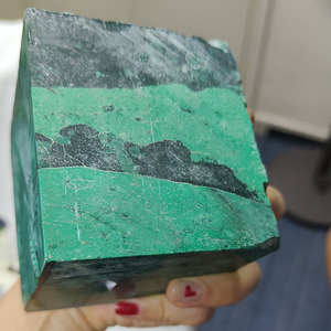 Vente chaude de pierre brute de turquoise synthétique, malachite brute, matière première pour la fabrication de pierres précieuses en vrac - Product Image 4