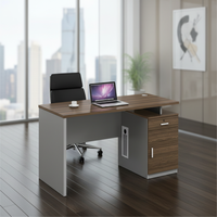 Bureau de direction moderne et minimaliste en bois, design modulaire, tiroirs de rangement, bureau d'ordinateur durable et écologique pour le bureau