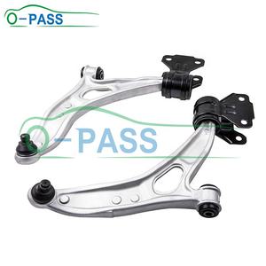 Brazo de control inferior delantero OPASS para <span class=keywords><strong>FORD</strong></span> <span class=keywords><strong>Focus</strong></span> III c-max MK 3 <span class=keywords><strong>CMax</strong></span> 2011-2017 - Product Image 1