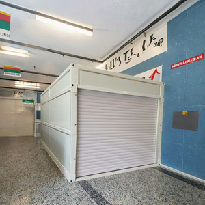 <span class=keywords><strong>Porta</strong></span> Retrattile di Alta Qualità con Controllo Touch |   Barriera protettiva per macchinari e camper |   Pannello Composito Leggero - Product Image 4