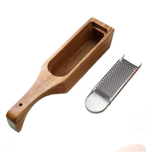 Rallador de queso de madera de acacia con cuchilla de acero inoxidable, herramienta de cocina para queso y frutas, duradero, solo se lava a mano. - Product Image 5
