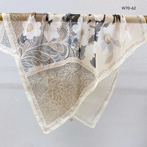 Écharpe carrée <span class=keywords><strong>en</strong></span> <span class=keywords><strong>soie</strong></span> marron multifonctionnelle pour <span class=keywords><strong>femme</strong></span>, 70 x 70 cm, <span class=keywords><strong>en</strong></span> polyester, tendance quatre saisons, vente chaude - Product Image 6