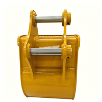 Godet de tranchée étroit avec broches de fixation incluses, support renforcé pour attache d'excavatrice PC135