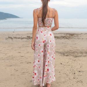 Conjunto de Dos Piezas para Mujer, Pantalones Anchos con Estampado Hawaiano, Pantalones de Rayón Personalizados, Tirantes, Top Elástico Fruncido - Product Image 3